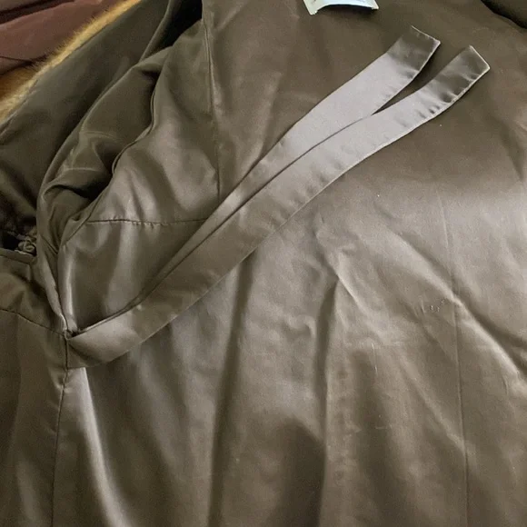 Vintage Long Mink Coat - Picture 4 of 9